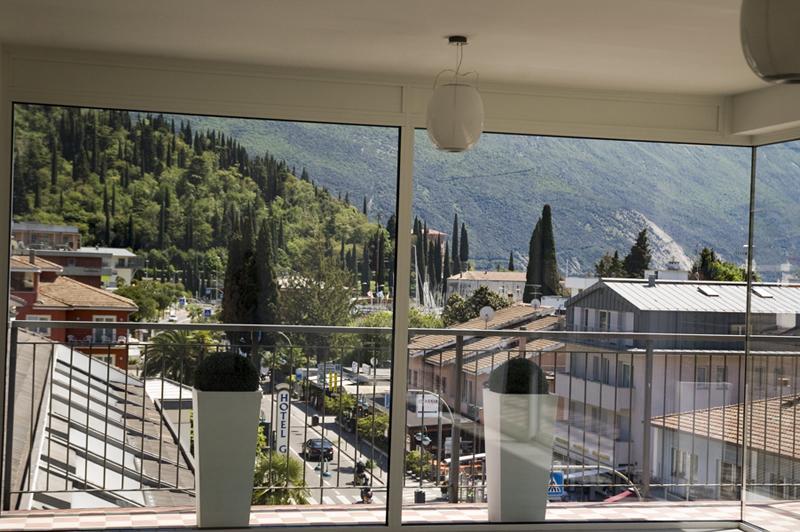 Hotel La Perla Рива-дель-Гарда Екстер'єр фото